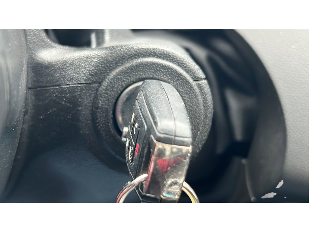 Used 2017 Chevrolet Equinox Premier w/ Enhanced Convenience Package AWD/4WD image 21