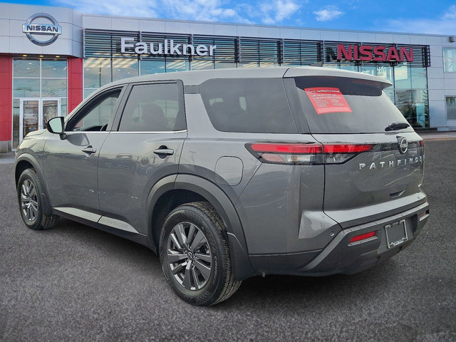 Certified 2025 Nissan Pathfinder S w/ Cargo Package image 4