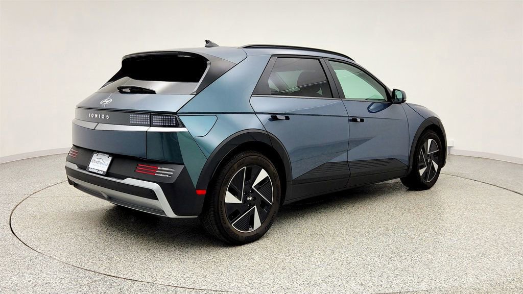 Used 2025 Hyundai Ioniq 5 SEL RWD image 5