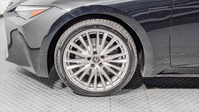 Used 2022 Lexus IS 300 AWD w/ Premium Package image 36