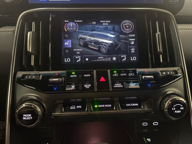 New 2026 Lexus LX 700h Luxury AWD/4WD image 24
