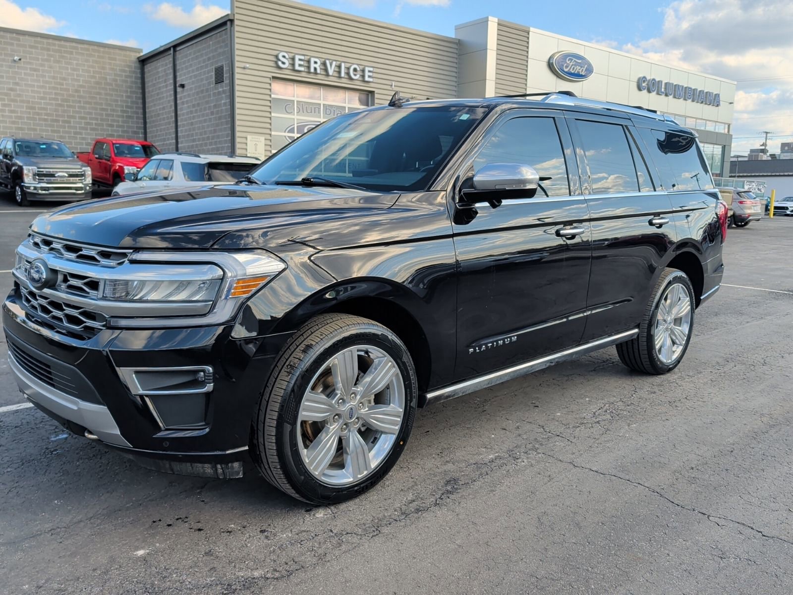 Used 2023 Ford Expedition Platinum image 5