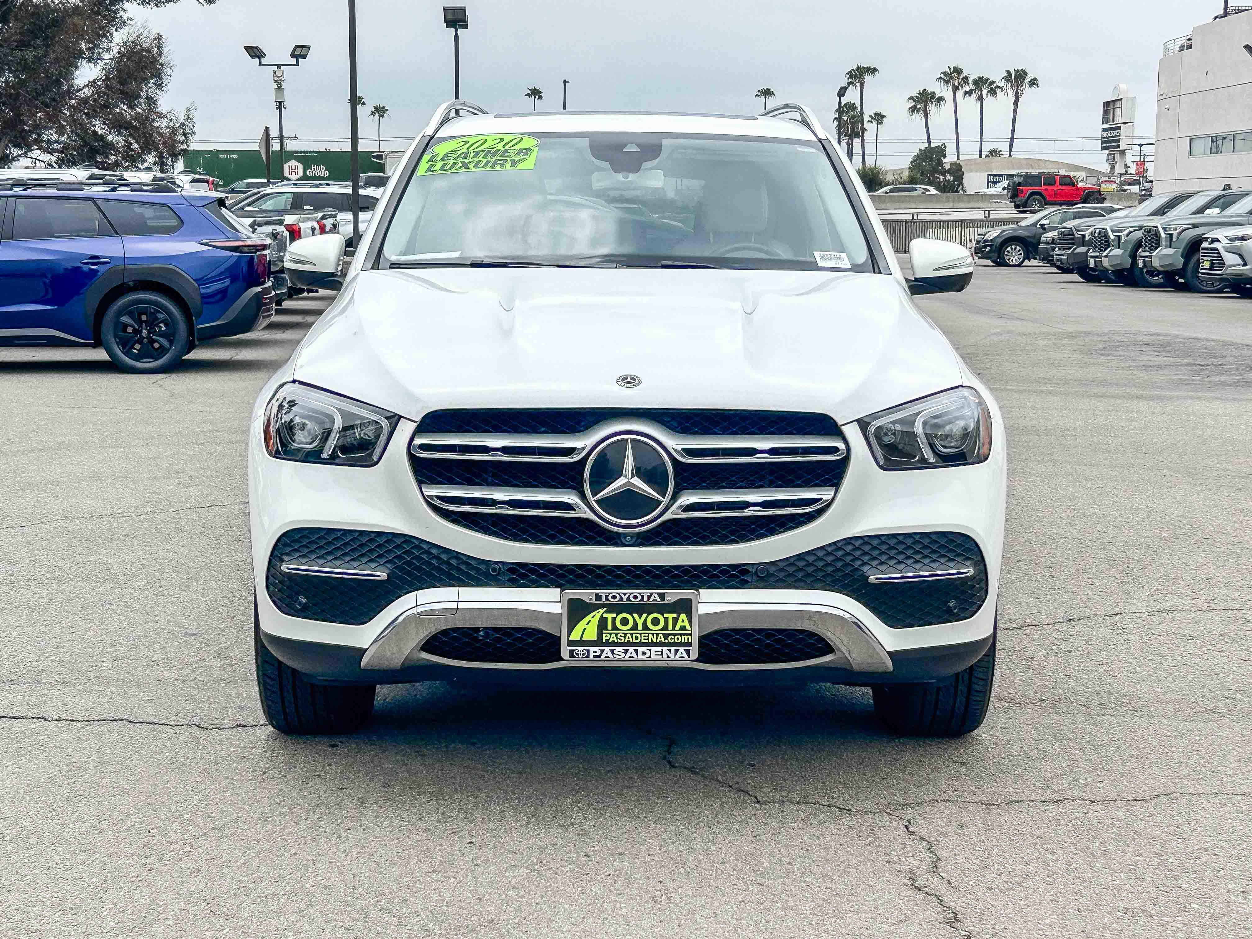 Used 2020 Mercedes-Benz GLE 350 4MATIC image 2