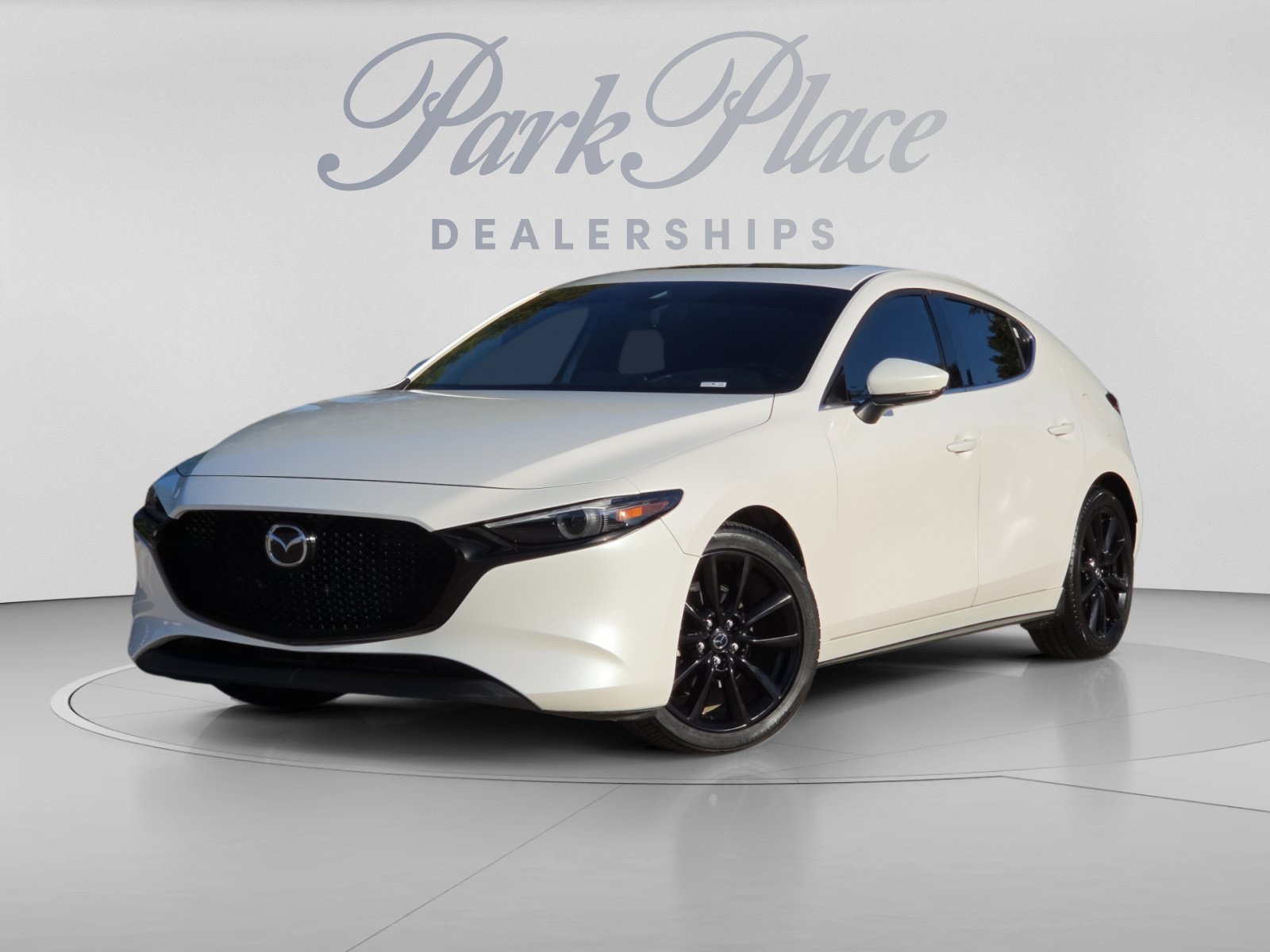 Used 2021 MAZDA MAZDA3 s FWD image 1