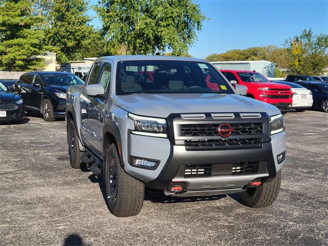 New 2026 Nissan Frontier PRO-4X w/ Pro-4x Convenience Package image 3