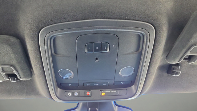 Used 2016 Cadillac ELR FWD image 13