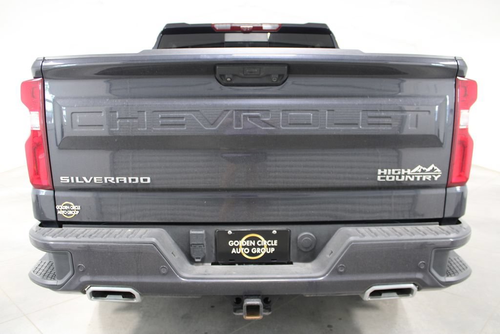 Used 2023 Chevrolet Silverado 1500 High Country w/ Technology Package AWD/4WD image 8