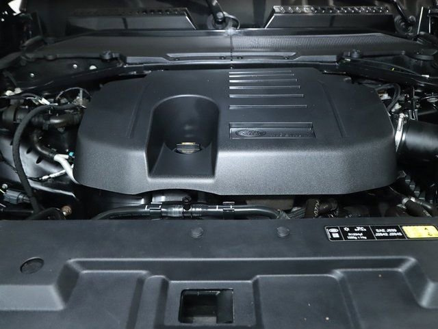 Used 2021 Land Rover Defender 110 X image 36