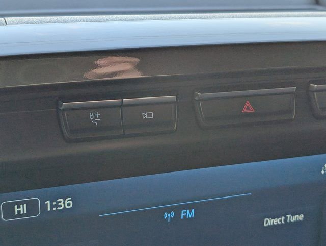 Used 2022 Ford F150 XLT w/ Equipment Group 302A High AWD/4WD image 27