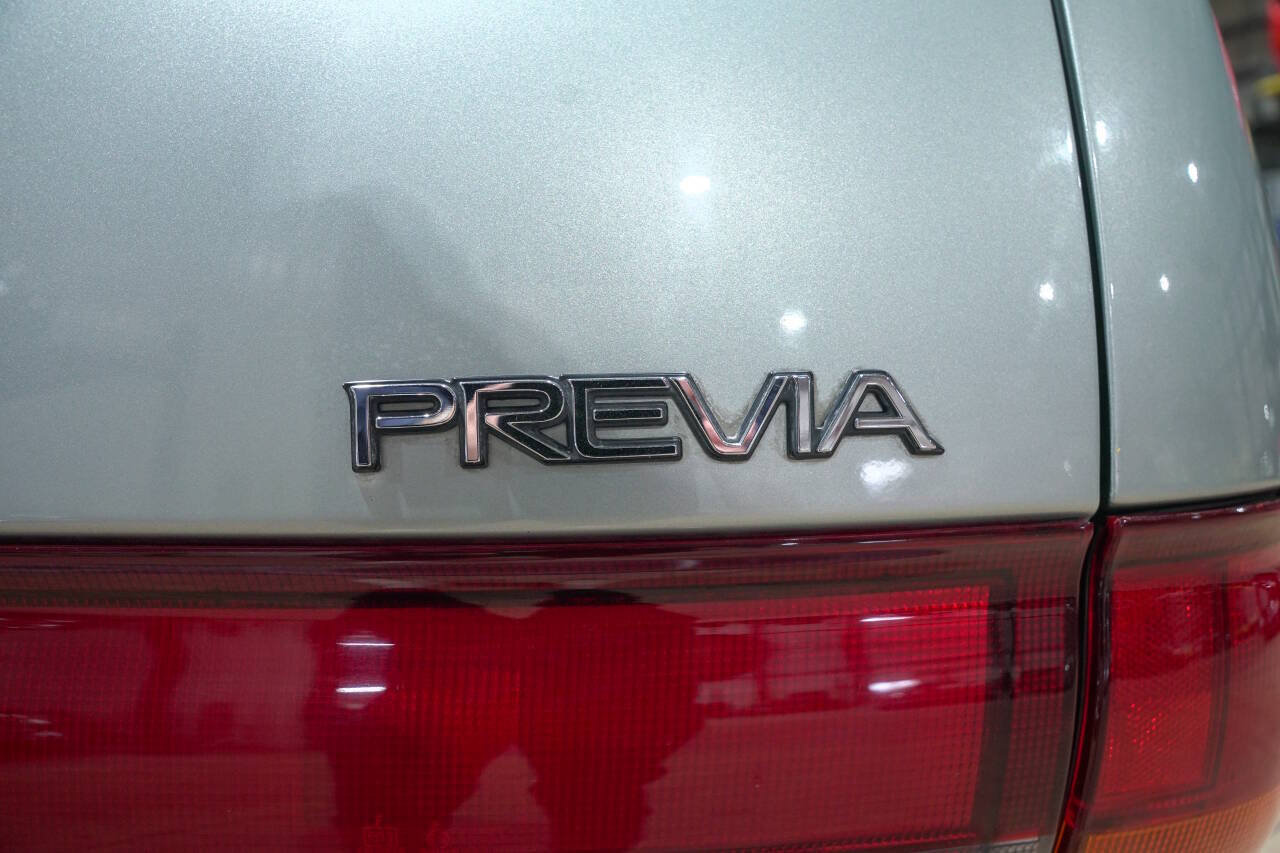 Used 1992 Toyota Previa LE RWD image 25