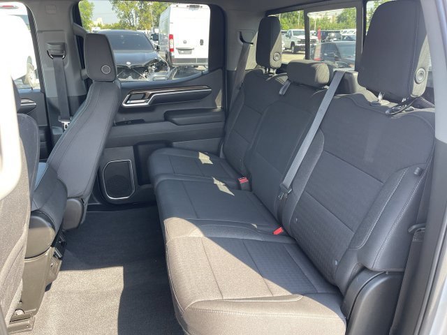Used 2022 Chevrolet Silverado 1500 LT AWD/4WD image 21