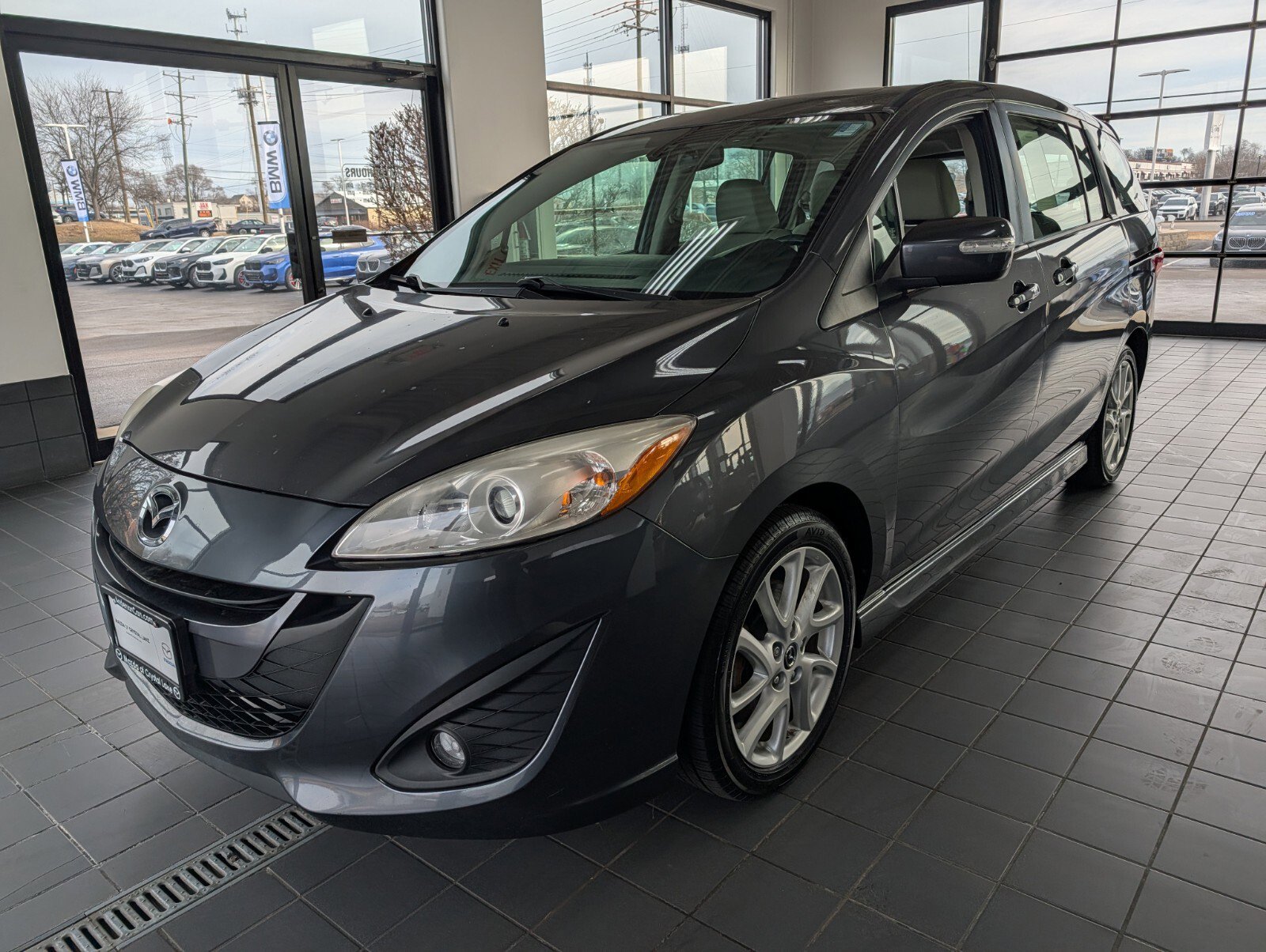 Used 2014 MAZDA MAZDA5 Grand Touring image 5