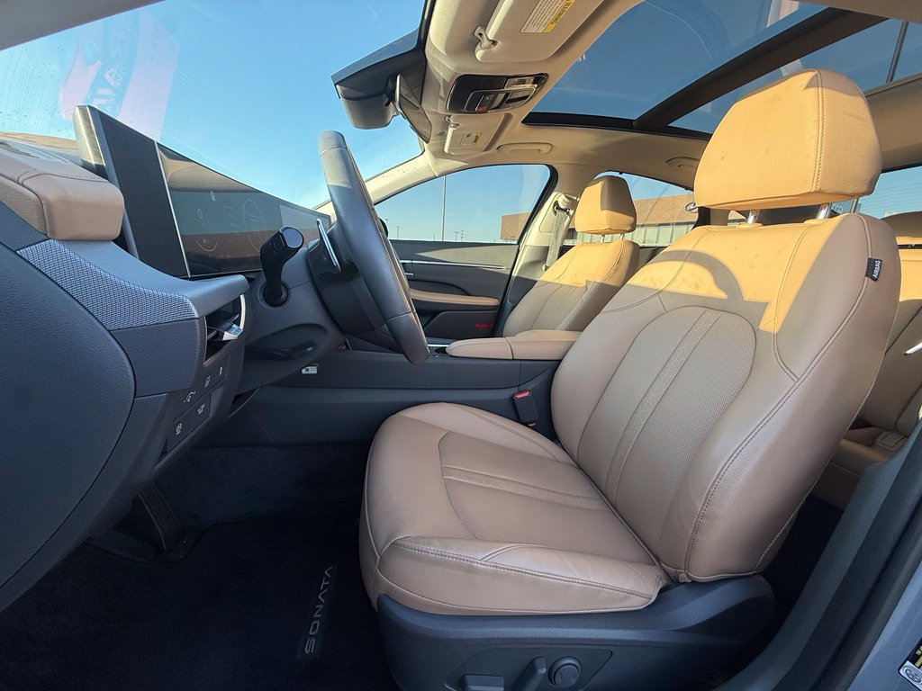 Certified 2024 Hyundai Sonata Limited FWD image 21