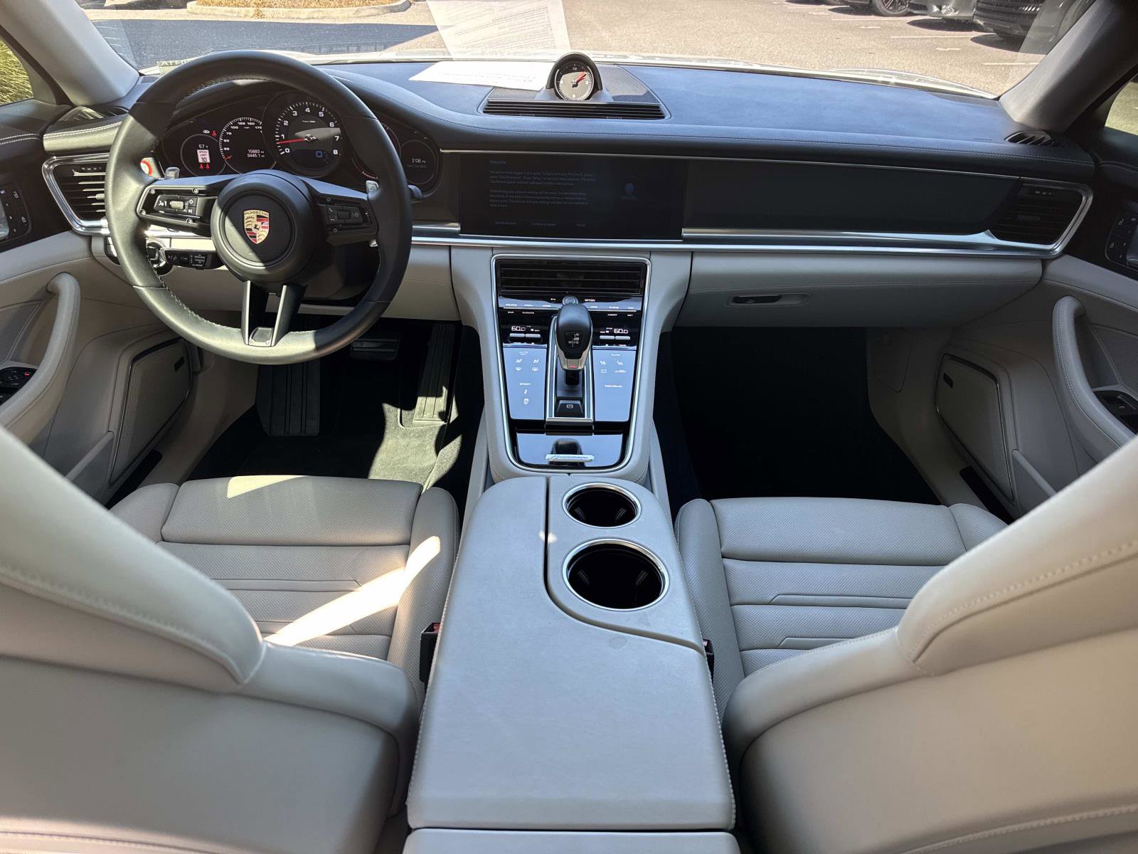 Used 2023 Porsche Panamera 4 Platinum Edition image 14