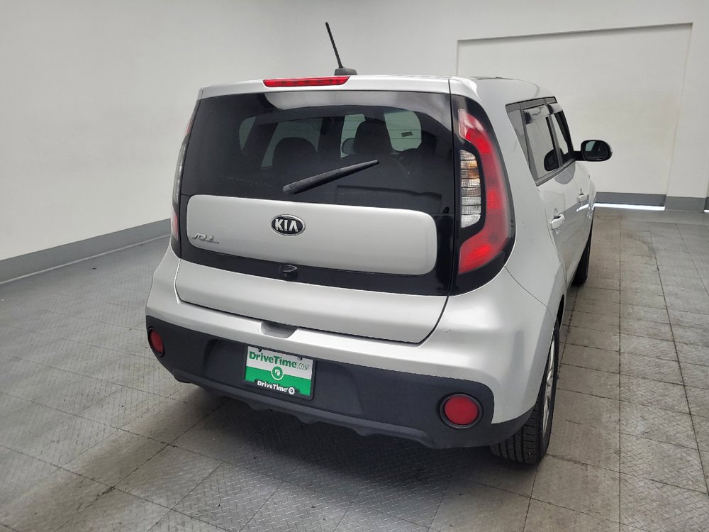 Used 2019 Kia Soul FWD image 7