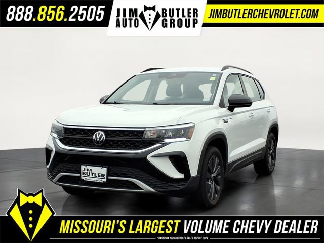 Used 2024 Volkswagen Taos S image 1