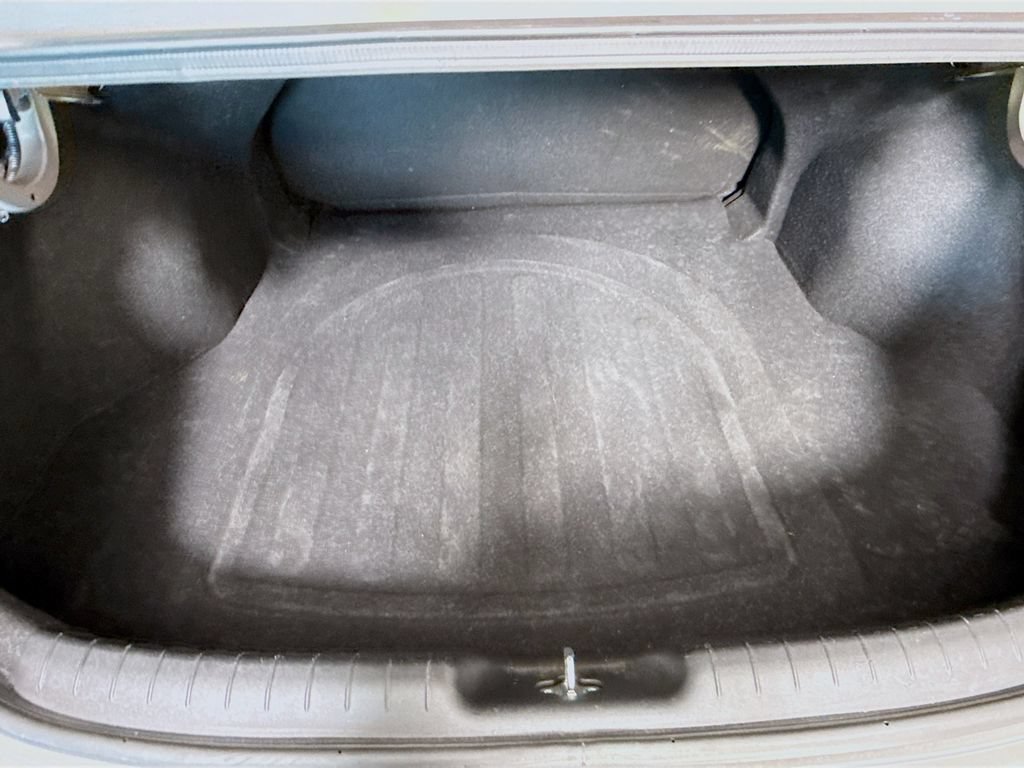 Used 2023 Hyundai Elantra SEL w/ Cargo Package FWD image 27