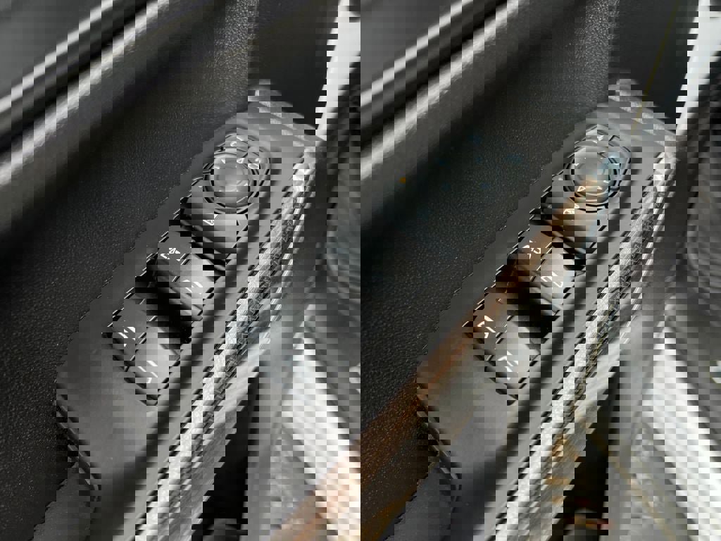 Used 2021 Chevrolet Silverado 1500 LT Trail Boss w/ Convenience Package II image 12