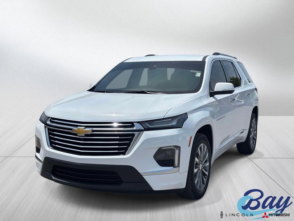 Used 2023 Chevrolet Traverse Premier FWD image 1
