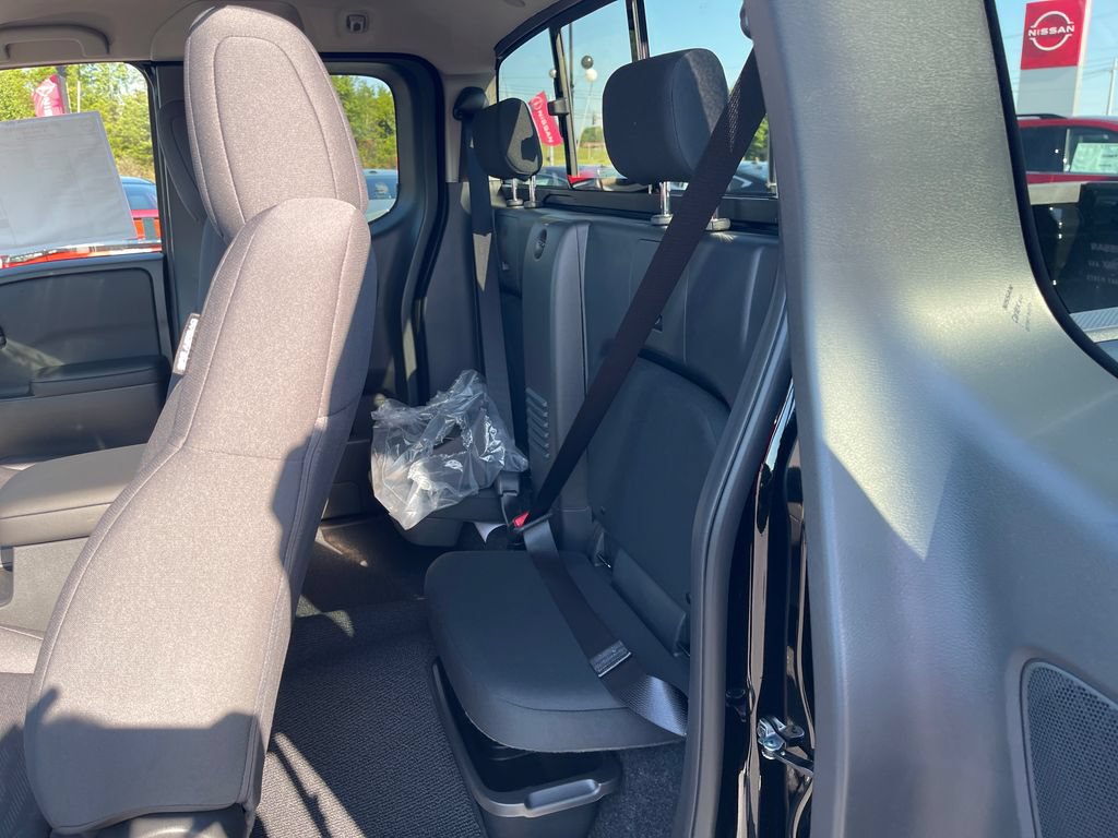 New 2027 Nissan Frontier S RWD image 15