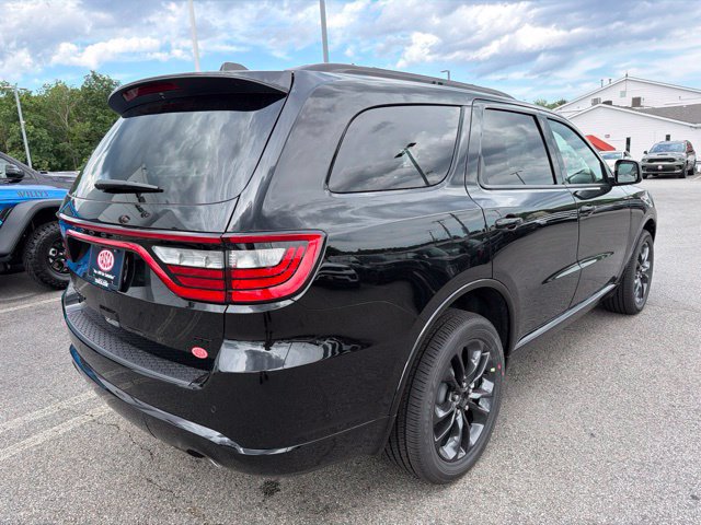 New 2026 Dodge Durango GT w/ Blacktop Package AWD/4WD image 3