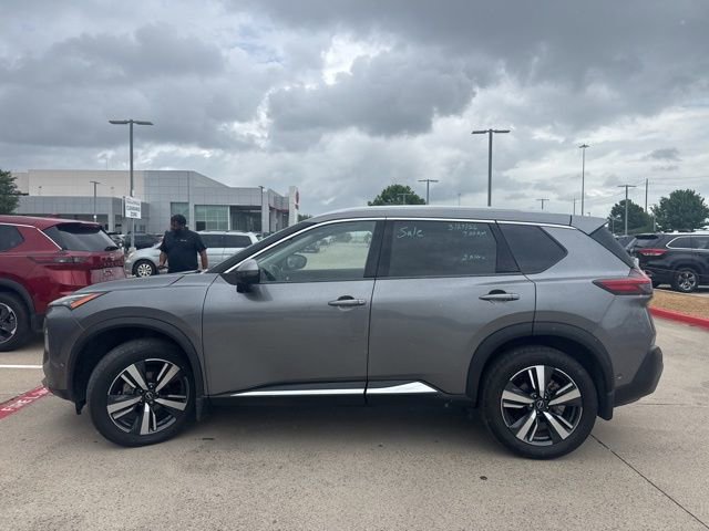 Used 2023 Nissan Rogue SL w/ SL Premium Package image 5