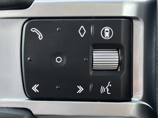Used 2024 Land Rover Discovery S AWD/4WD image 22