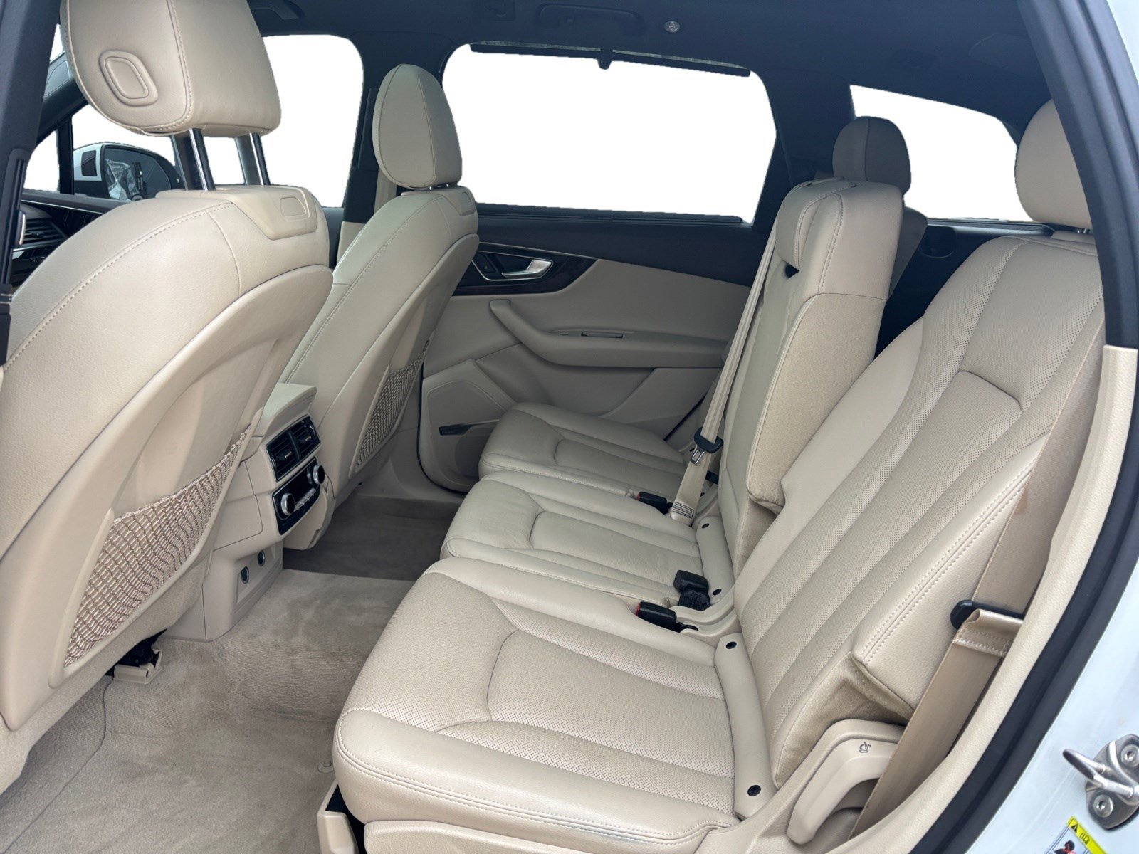 Used 2018 Audi Q7 3.0T Prestige image 13