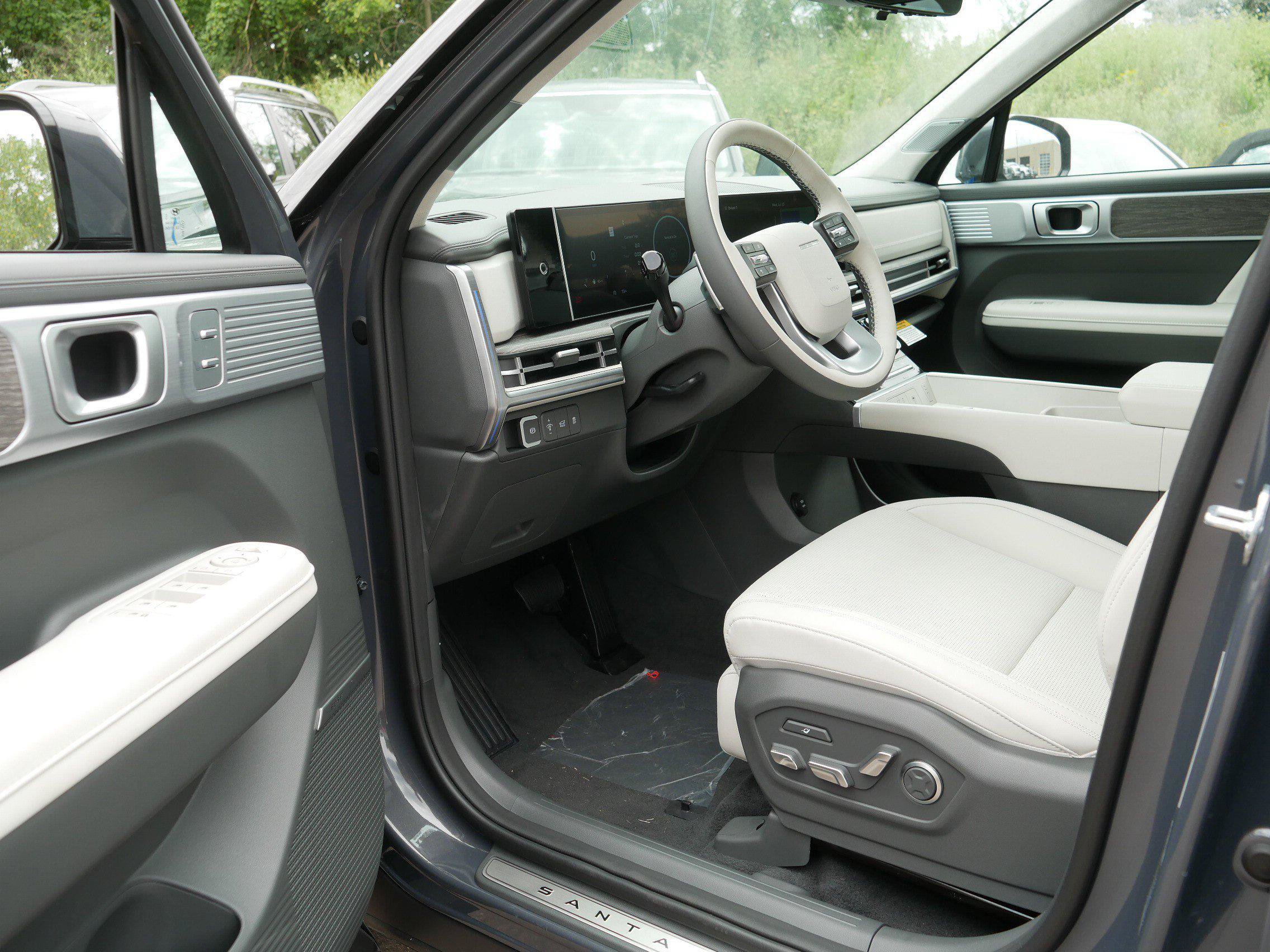 New 2026 Hyundai Santa Fe Calligraphy AWD/4WD image 5