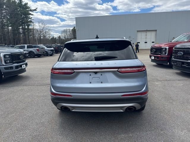 Used 2022 Lincoln Corsair AWD w/ Premium Package image 9