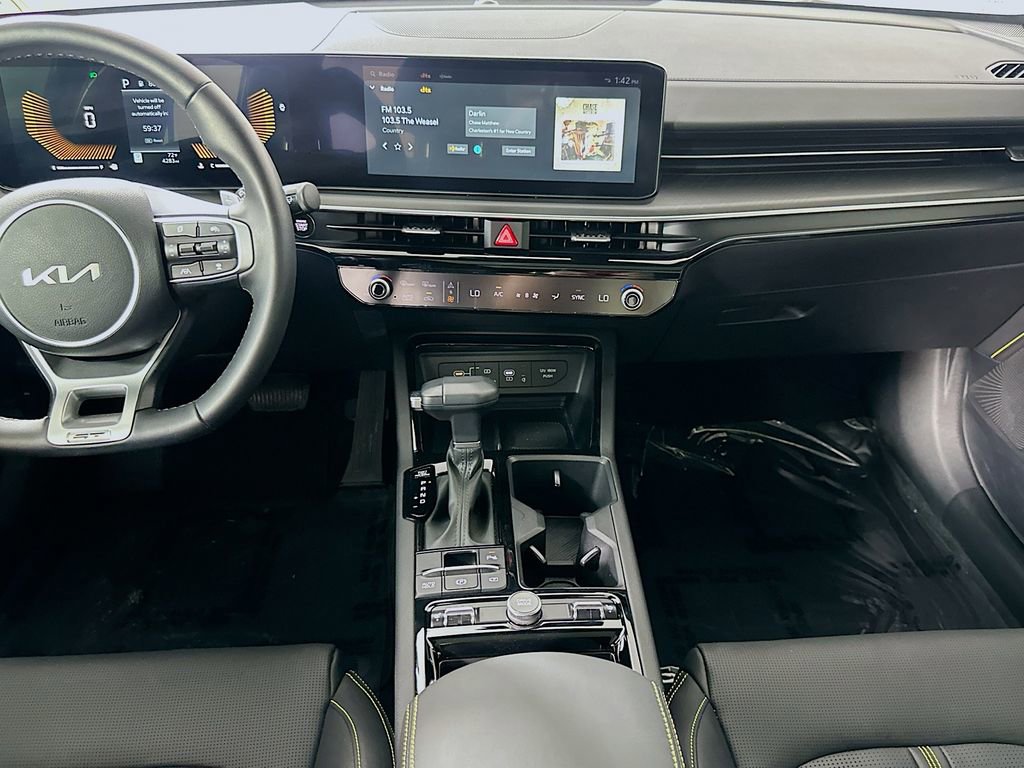 Used 2025 Kia K5 GT image 17