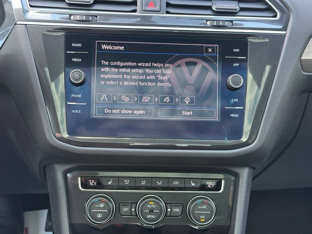 Used 2018 Volkswagen Tiguan SEL AWD/4WD image 20
