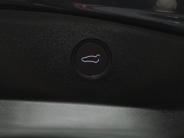 Used 2022 Tesla Model 3 Performance AWD/4WD image 35