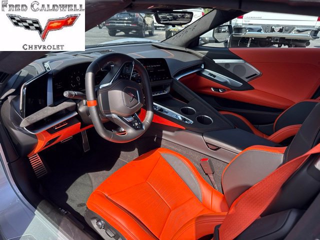 Used 2026 Chevrolet Corvette Stingray Premium Conv w/ Z51 Performance Package RWD image 7