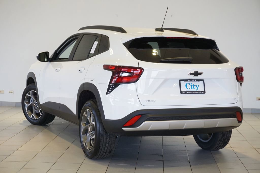 New 2026 Chevrolet Trax LT image 7