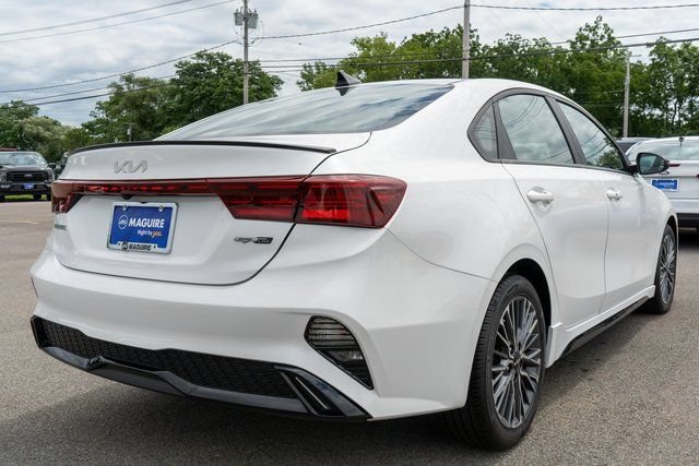 Used 2023 Kia Forte GT-Line w/ GT-Line Premium Package FWD image 6