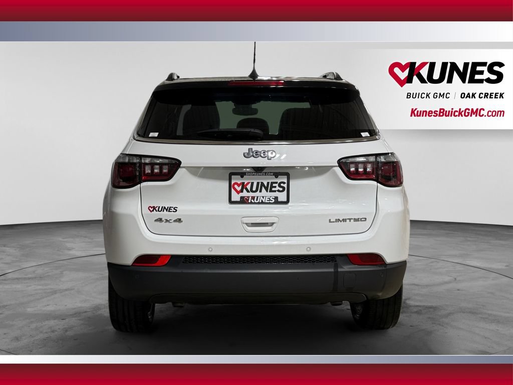 Used 2025 Jeep Compass Limited AWD/4WD image 9