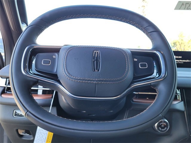 New 2025 Lincoln Navigator Black Label image 19