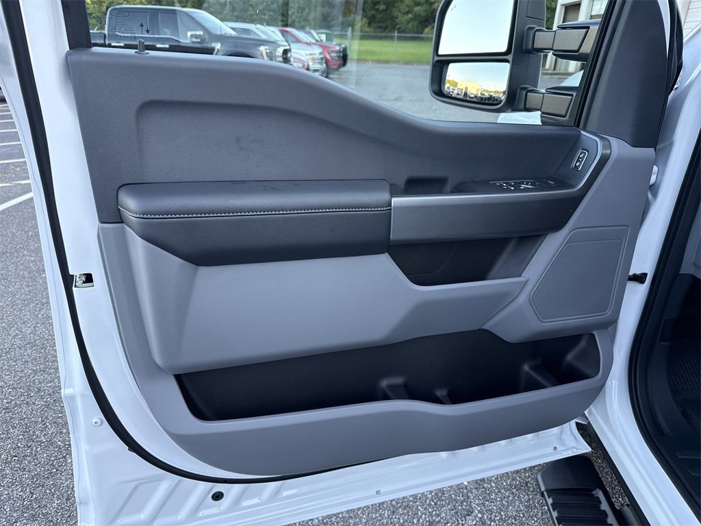New 2026 Ford F250 XLT w/ 360-Degree Camera Package image 10