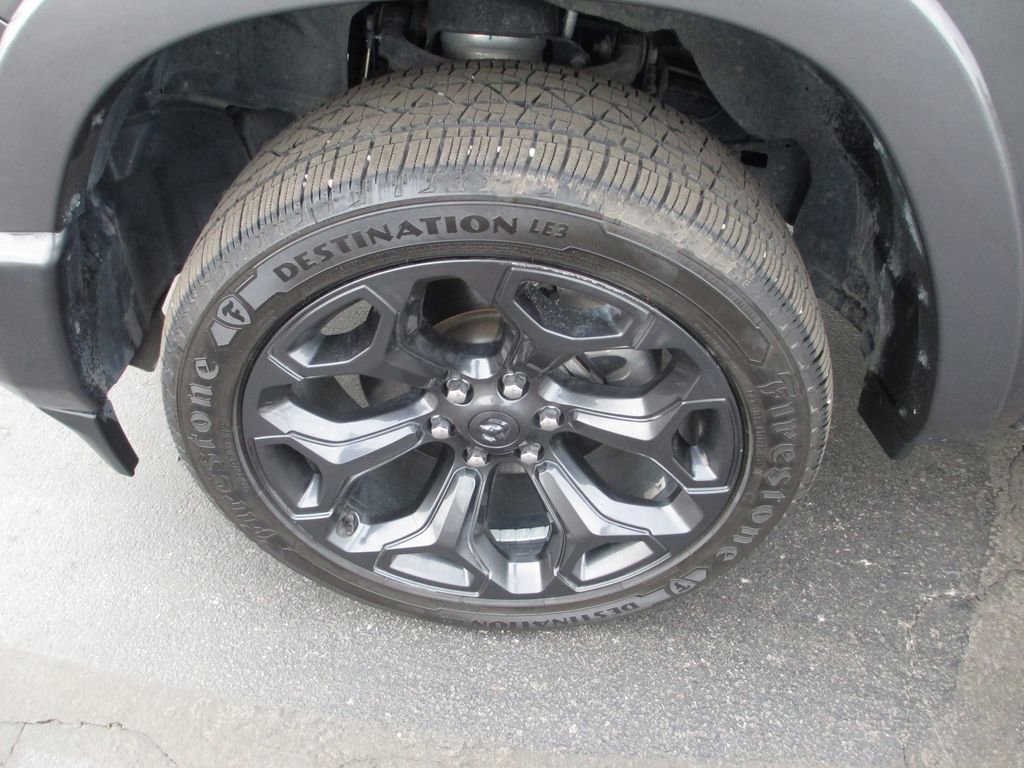 Used 2022 RAM 1500 Limited w/ Night Edition AWD/4WD image 15