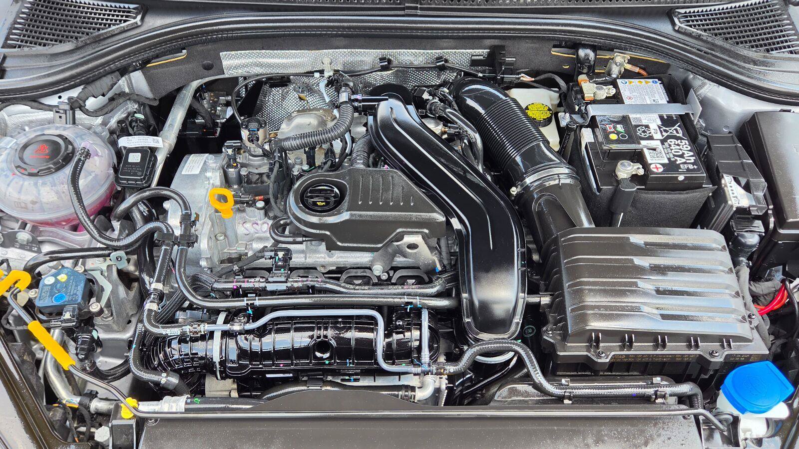 Certified 2025 Volkswagen Jetta Sport FWD image 59