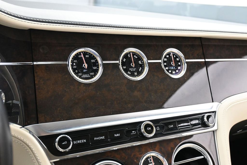 Certified 2023 Bentley Continental GT V8 AWD/4WD image 22