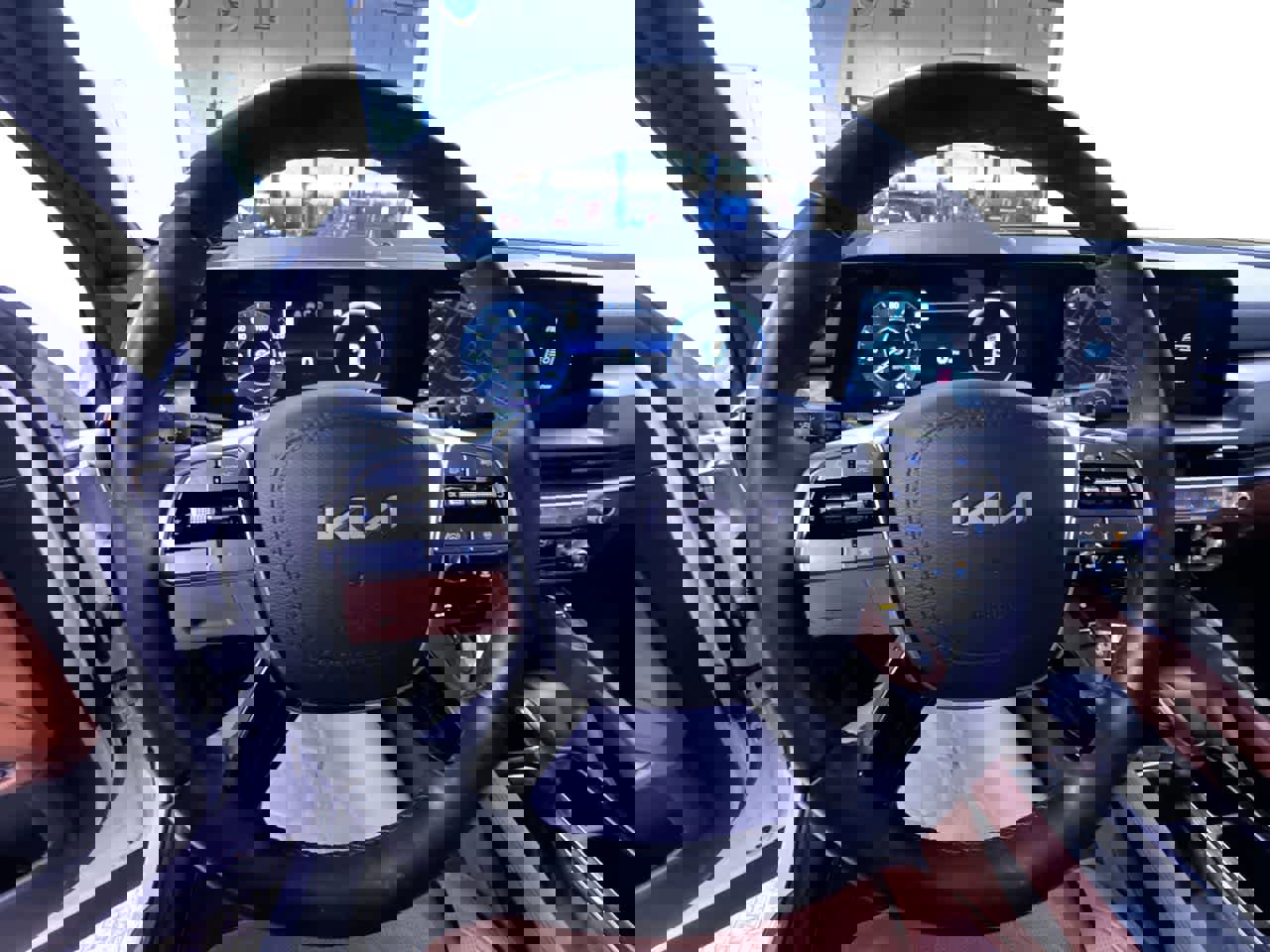 Used 2025 Kia Telluride SX Prestige X-Line image 15