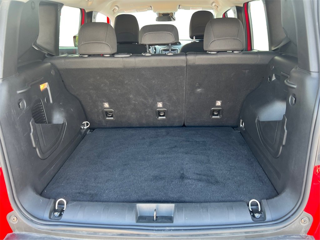 Used 2021 Jeep Renegade Sport image 12