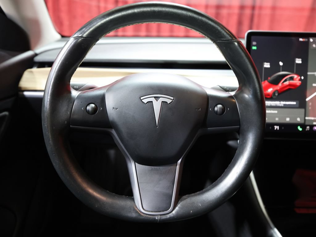 Used 2018 Tesla Model 3 Long Range RWD image 16