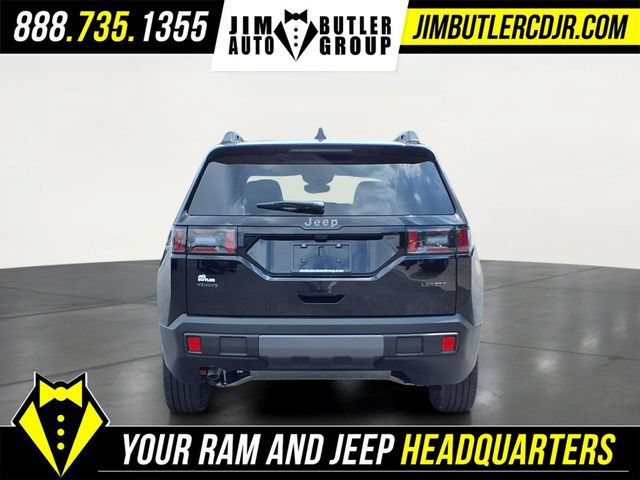 New 2026 Jeep Cherokee Laredo AWD/4WD image 4