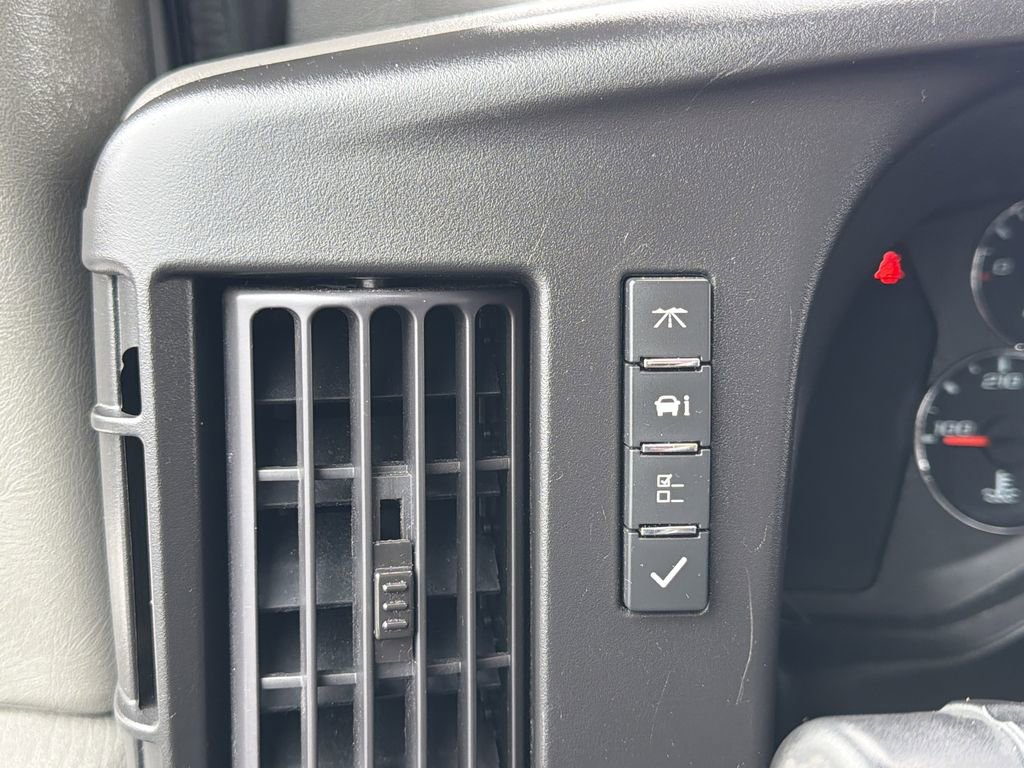 Used 2024 GMC Savana 2500 w/ Driver Convenience Package image 11
