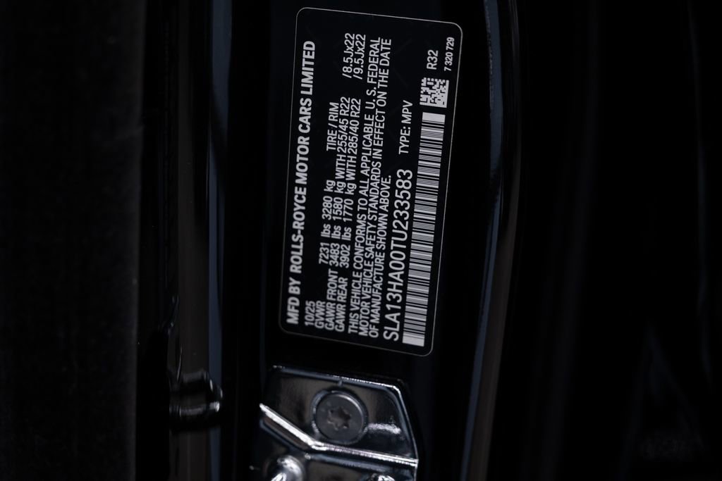 Used 2026 Rolls-Royce Cullinan AWD/4WD image 48