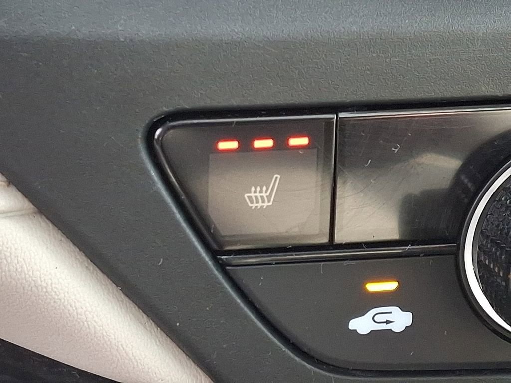 Used 2025 Honda Accord SE image 24