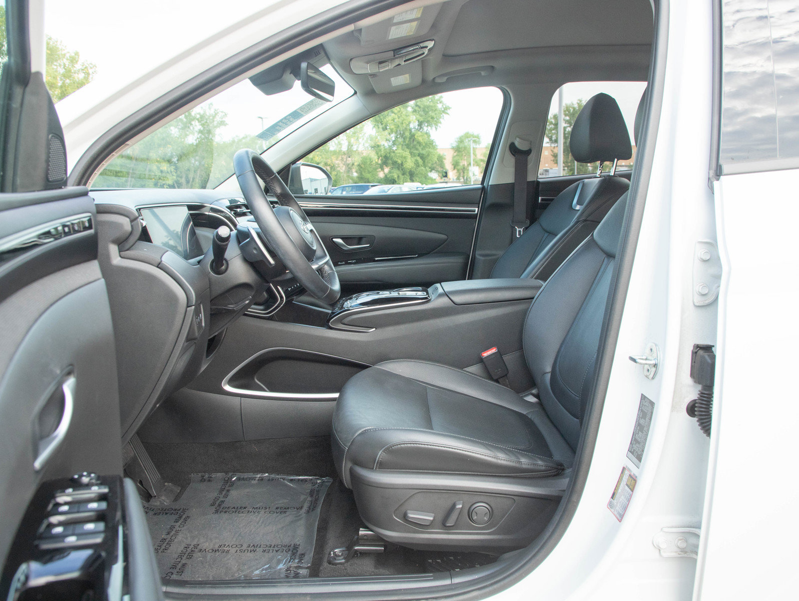 Used 2024 Hyundai Tucson Limited AWD/4WD image 23